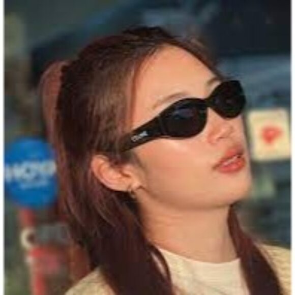 NEW CELINE CL40288I 01A BLACK WOMEN SUNGLASSES CELINE - Picture 2 of 11